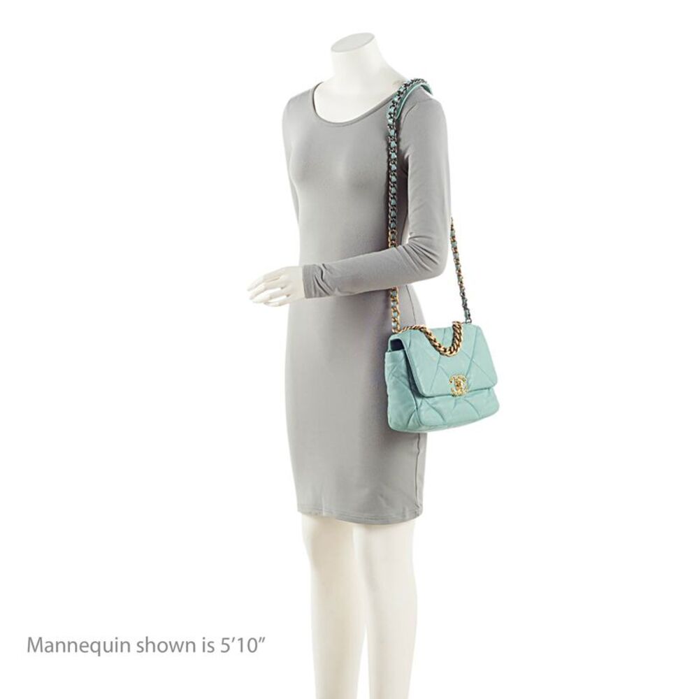 Chanel Lambskin 19 Medium Flap Shoulder Bag - Picture 5 of 14